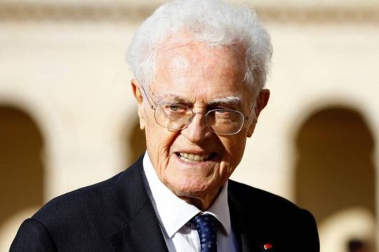 Πέθανε ο πρώην πρωθυπουργός της Γαλλίας Λιονέλ Ζοσπέν